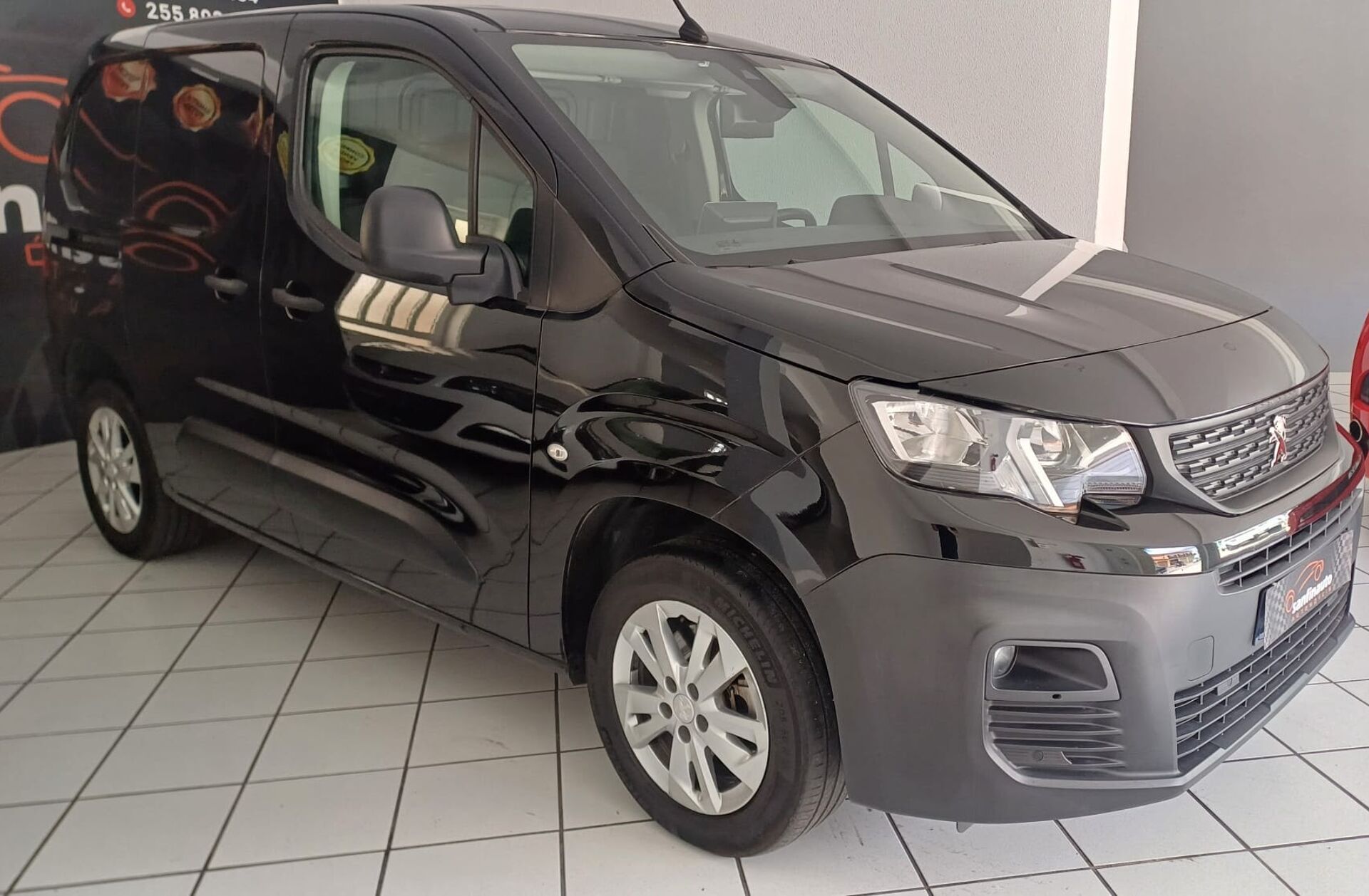 PEUGEOT Partner 1.5 BlueHDi Asphalt Standard EAT8