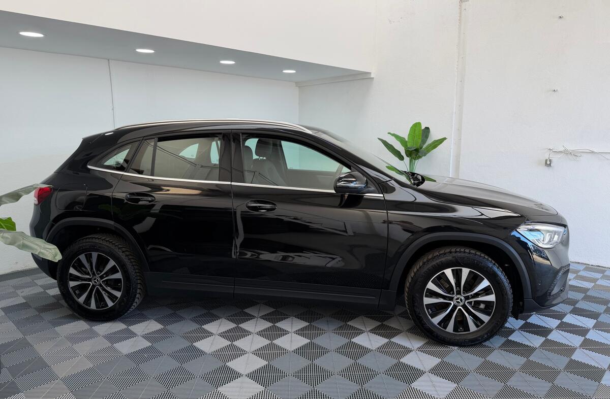 MERCEDES Classe GLA GLA 250 e Progressive