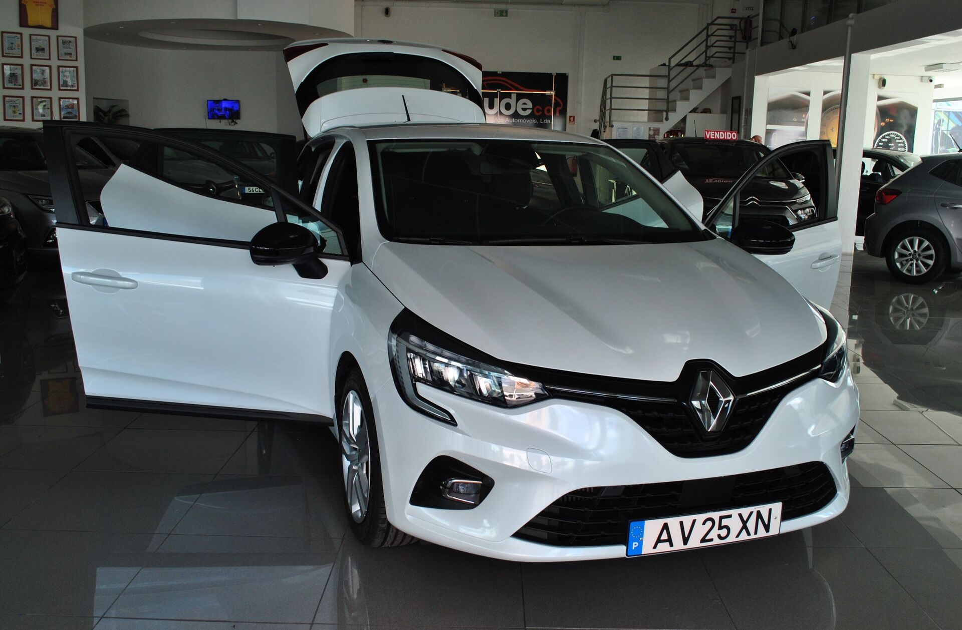 RENAULT Clio 1.0 TCe Exclusive