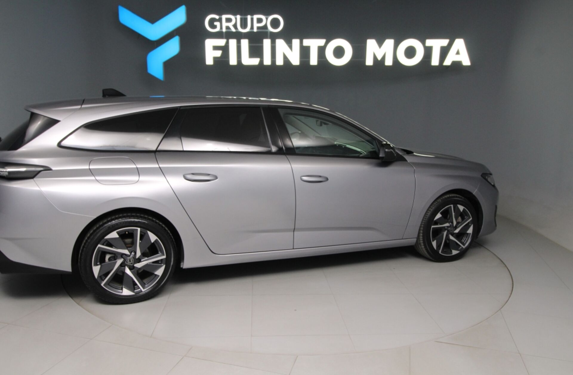 PEUGEOT 308 SW 1.2 PureTech Allure EAT8