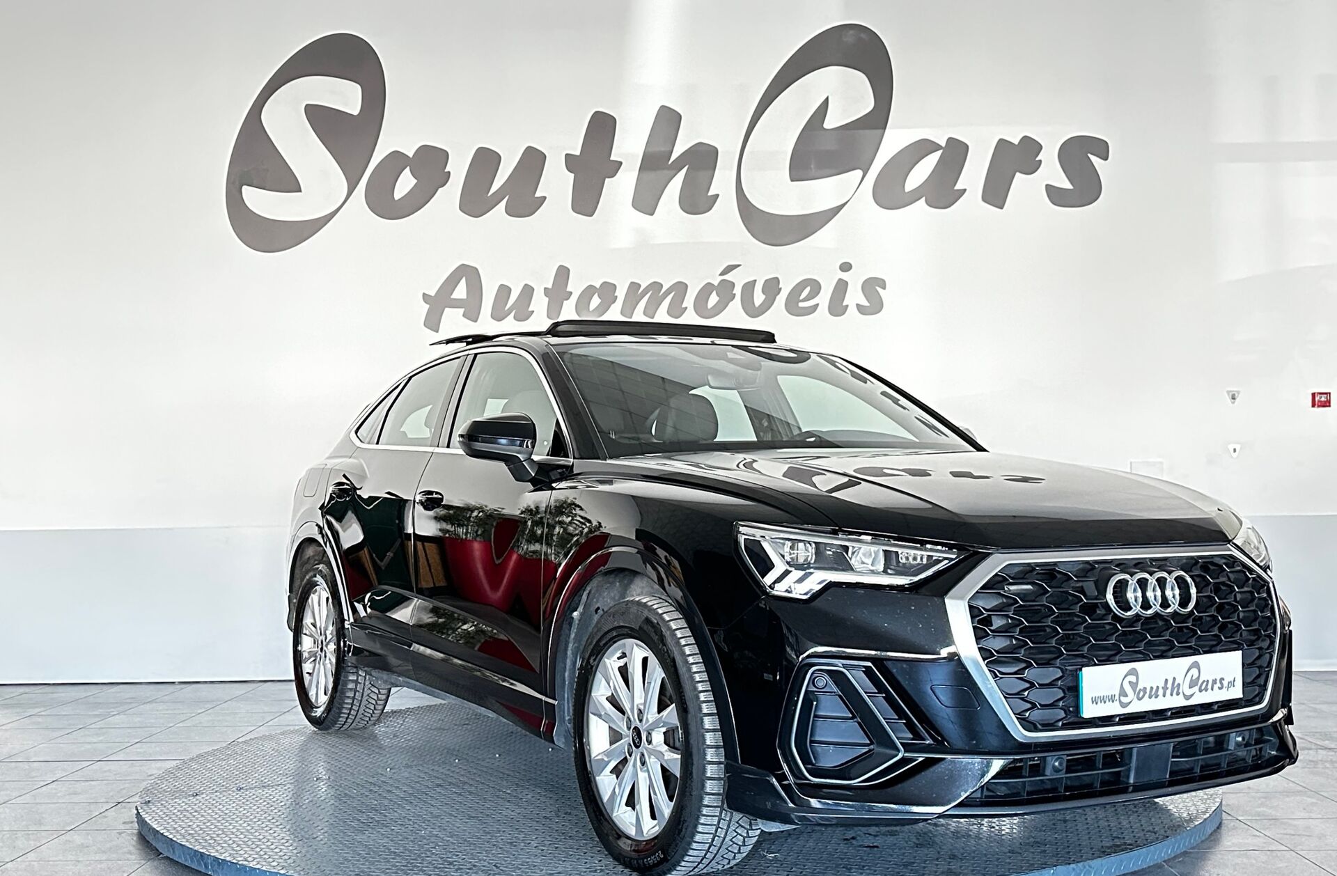 AUDI Q3 35 TDI S tronic