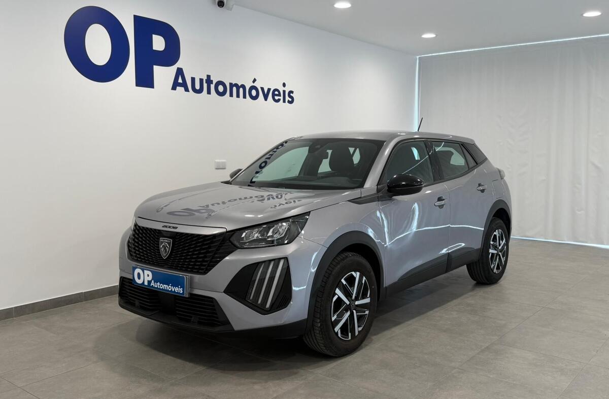 PEUGEOT 2008 1.2 PureTech Active