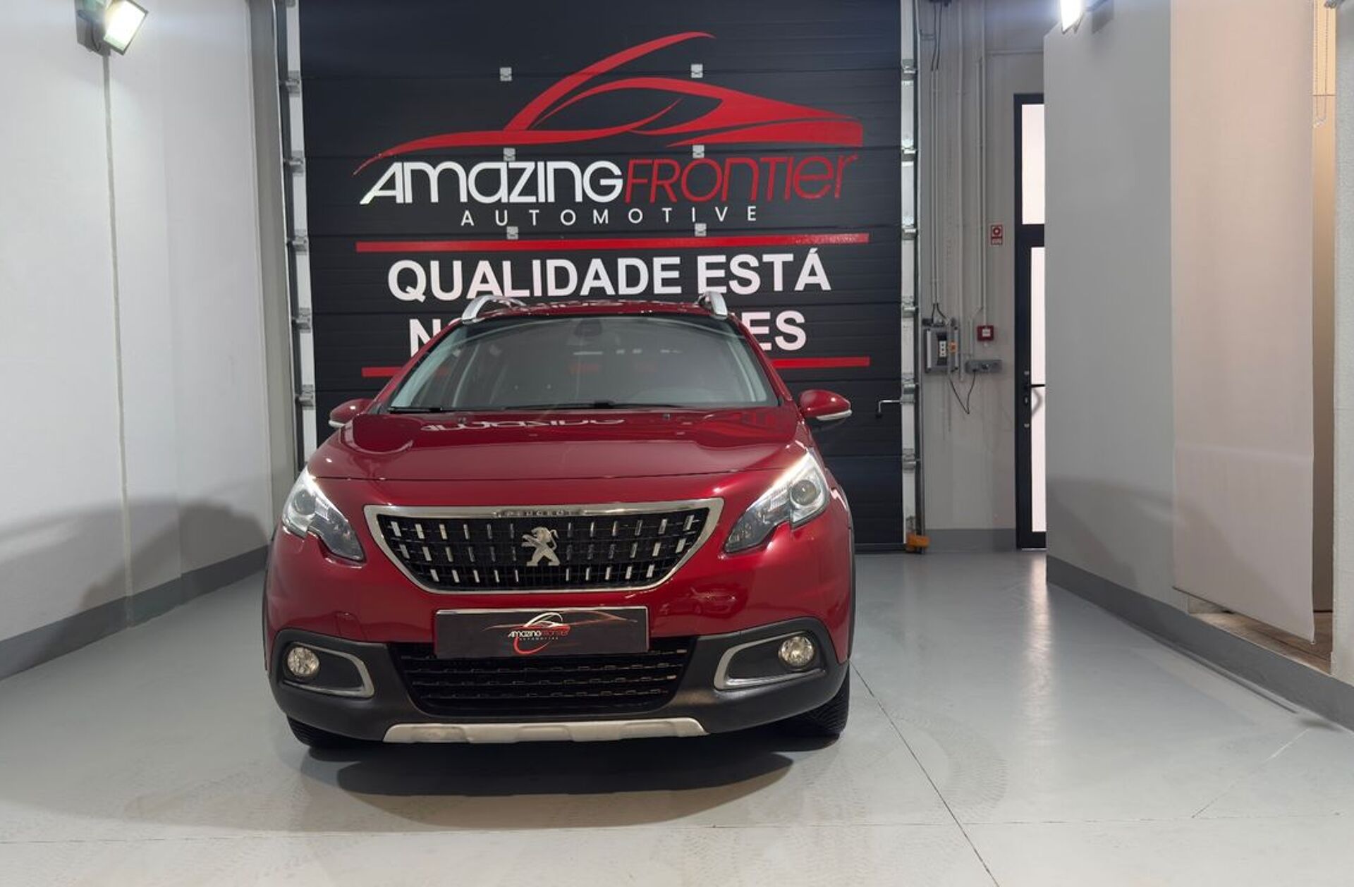 PEUGEOT 2008 1.2 PureTech Allure