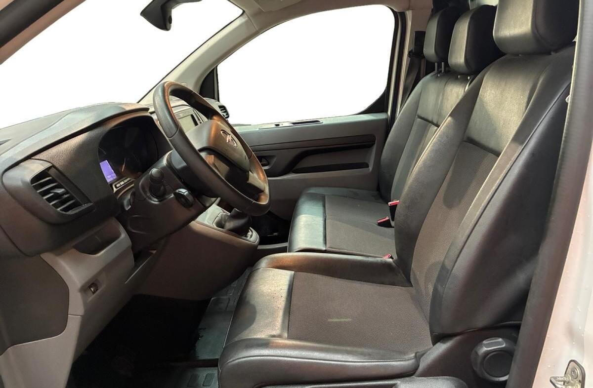 OPEL Vivaro 2.0 CDTi L3H1 Essentia