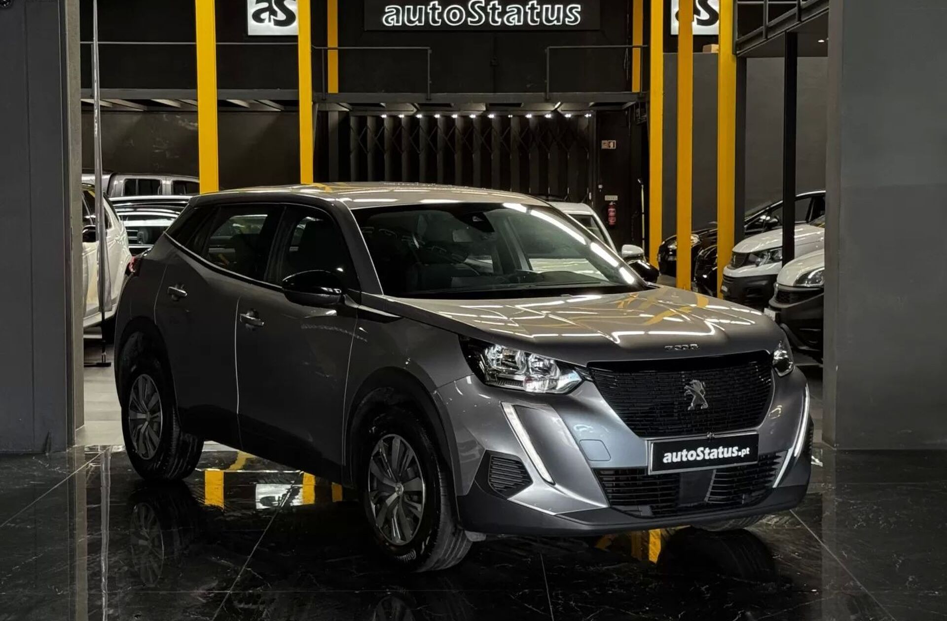 PEUGEOT 2008 1.2 PureTech Active Pack