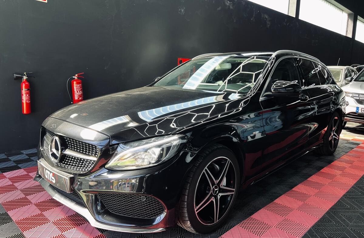 MERCEDES Classe C C 220 BlueTEC AMG Line Aut.