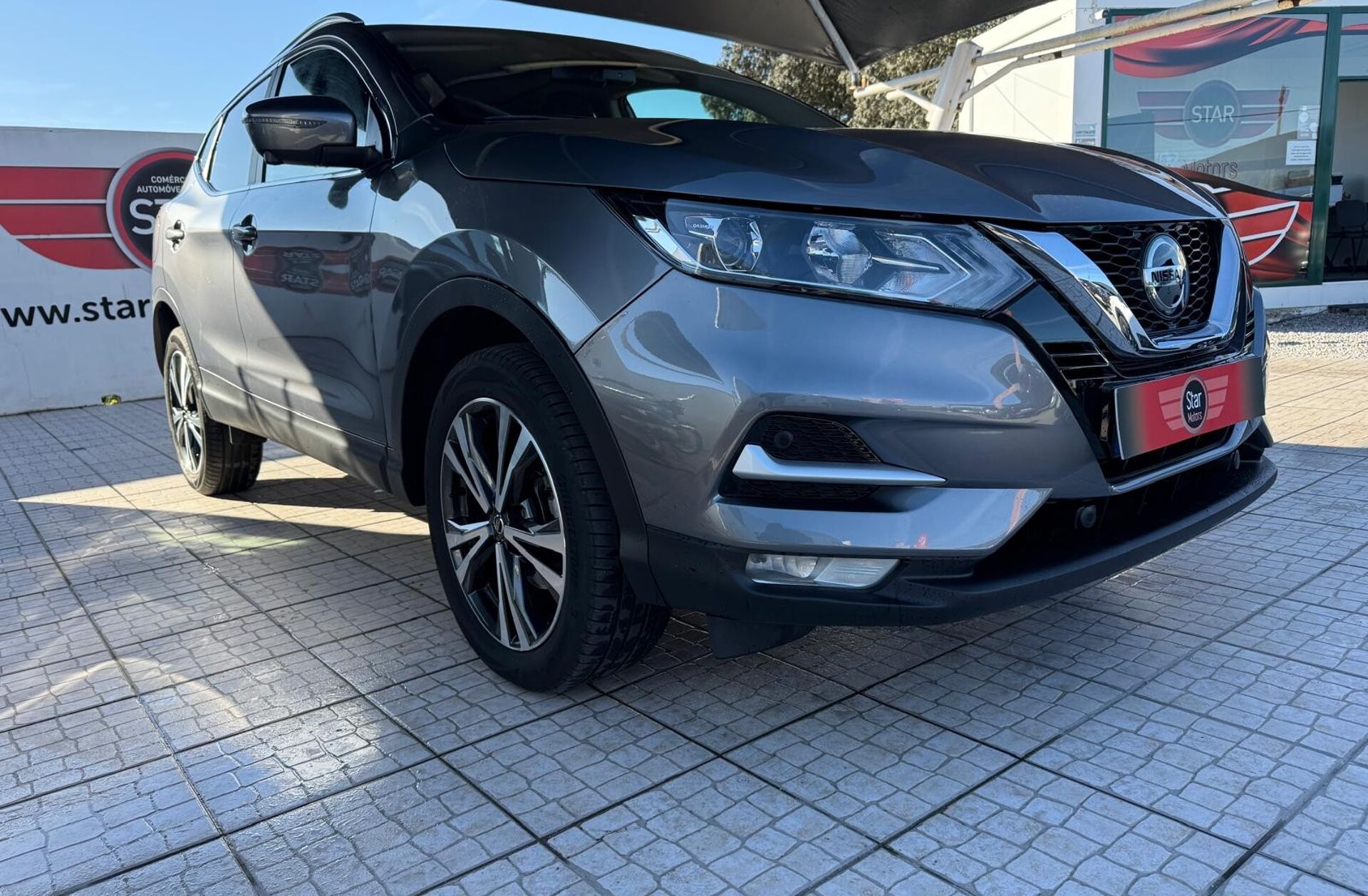 NISSAN Qashqai 1.5 dCi N-Connecta Led