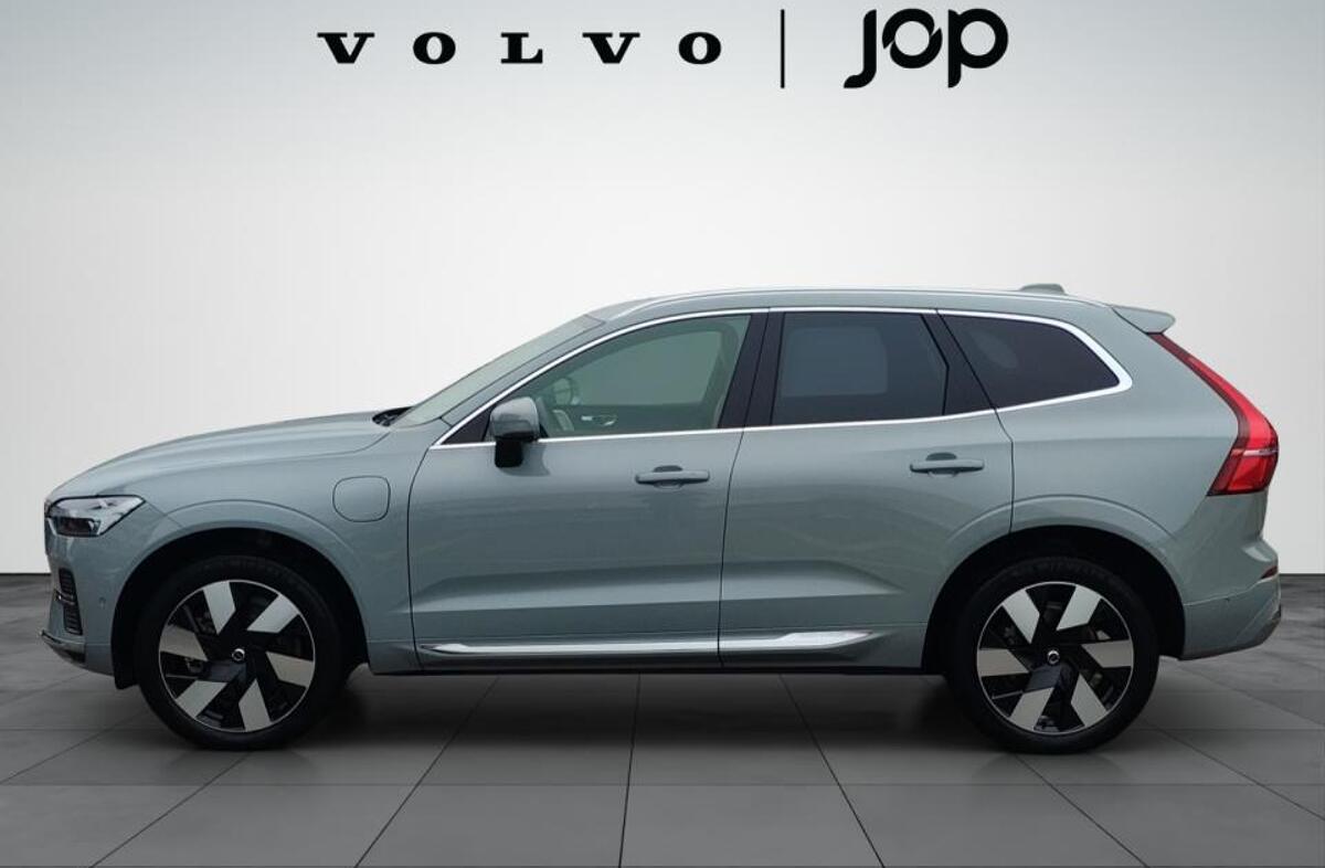 VOLVO XC60 2.0 T6 PHEV Ultimate Bright AWD