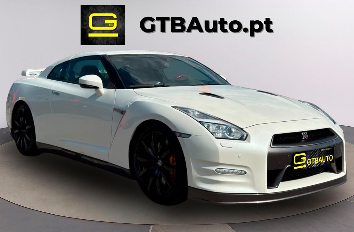 NISSAN GT-R 3.8 V6 Black Edition