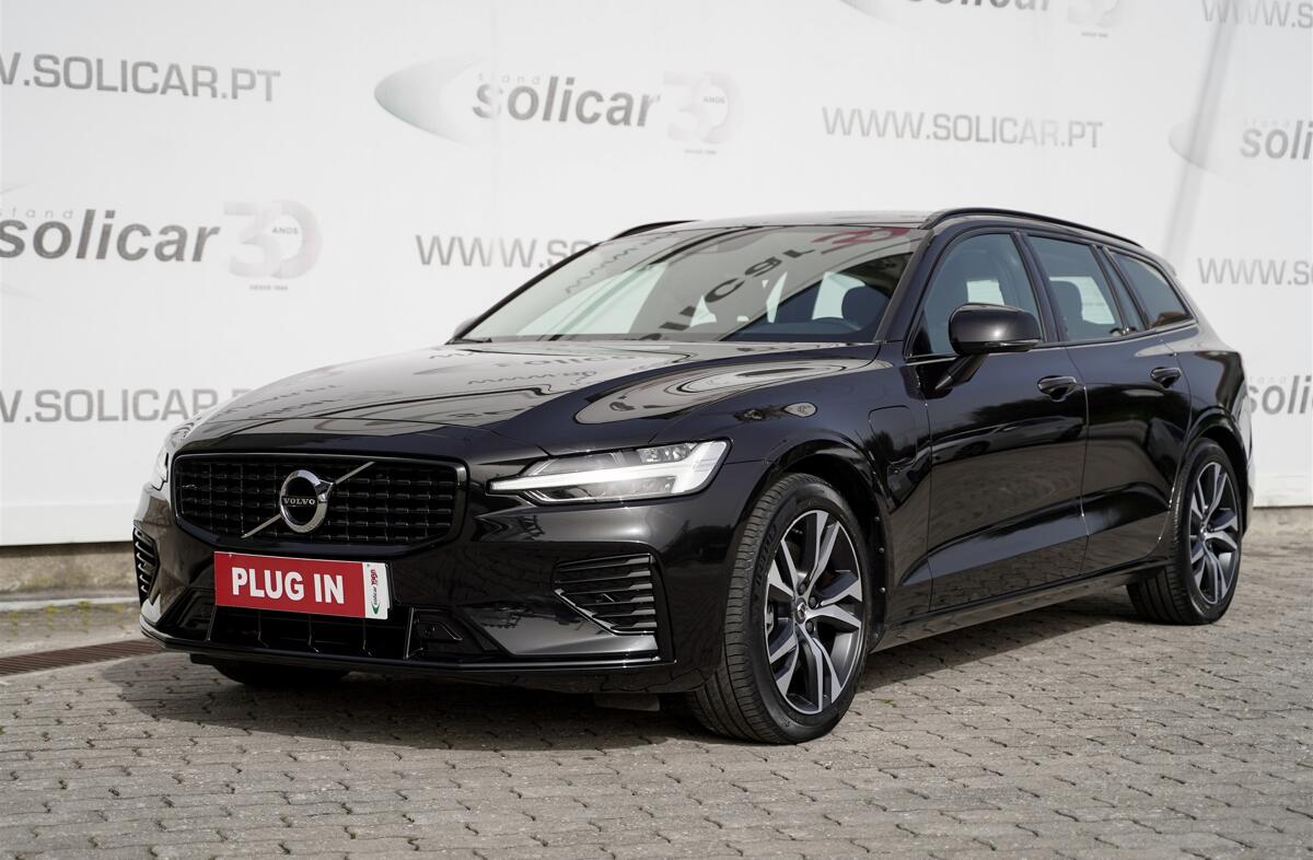 VOLVO V60 2.0 T6 AWD TE R-Design Expression