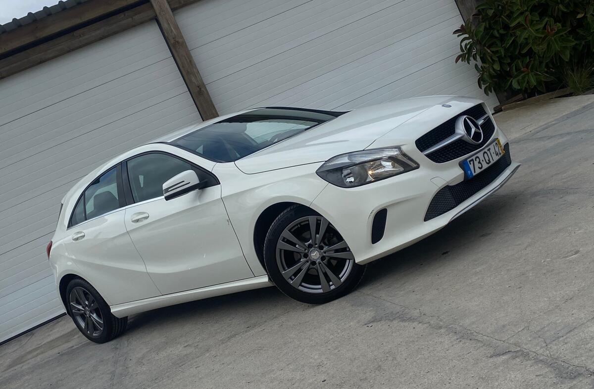 MERCEDES Classe A A 180 d Urban