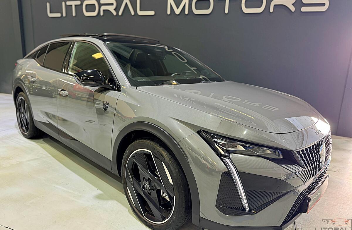 PEUGEOT 408 1.6 Hybrid GT e-EAT8