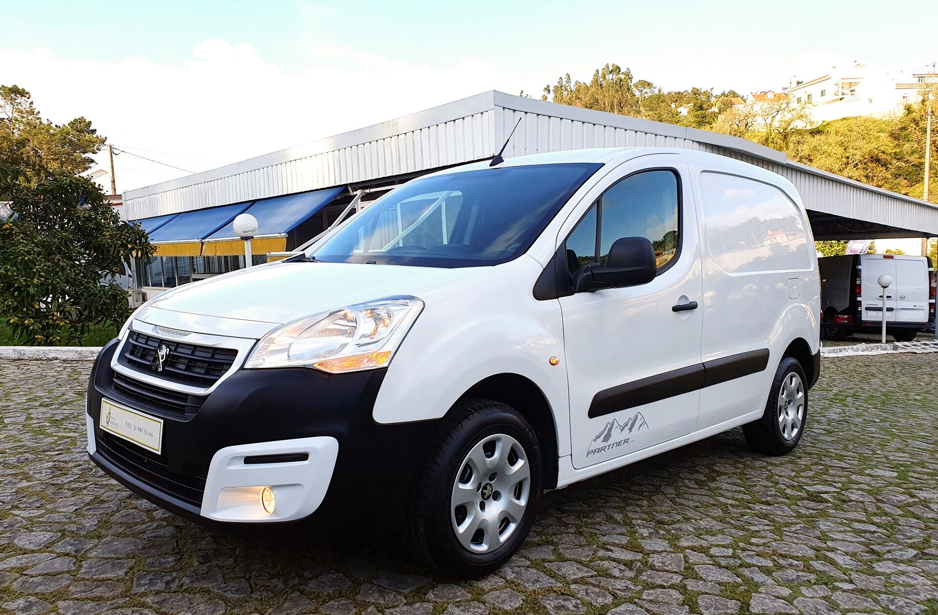 PEUGEOT Partner 1.6 BlueHDi L1 SE Office