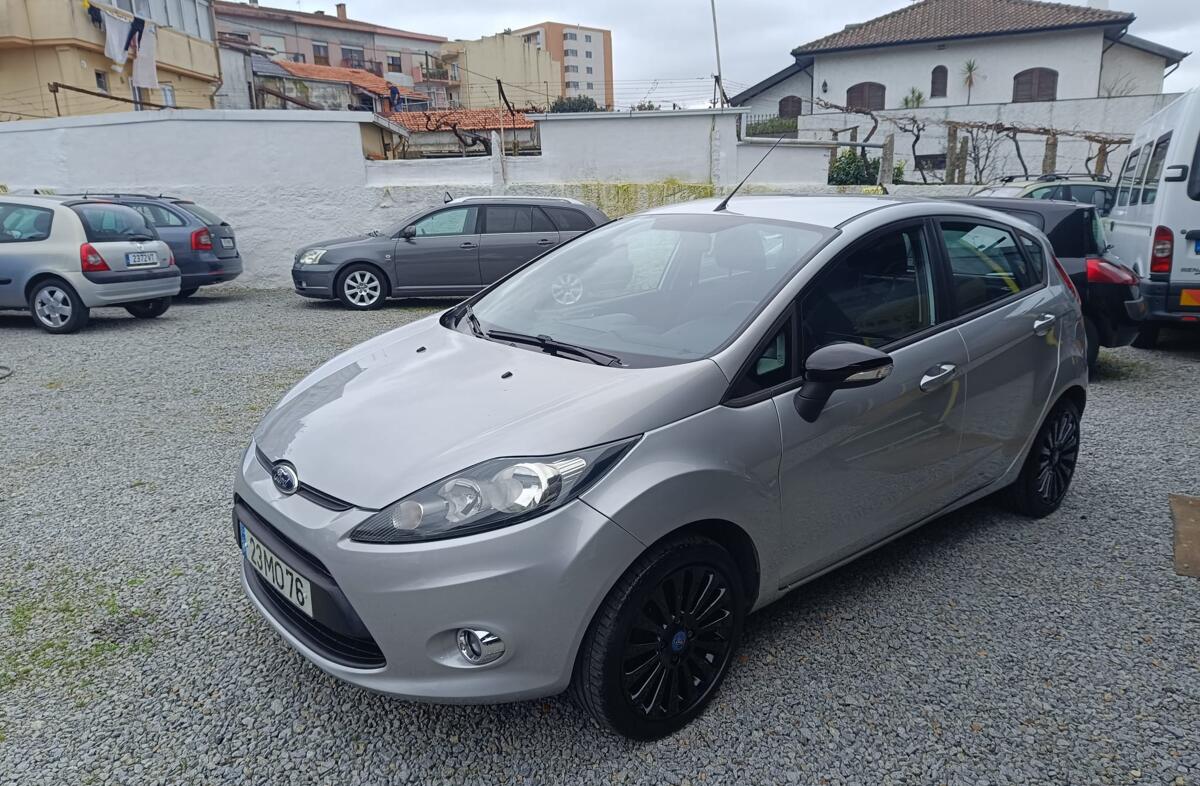FORD Fiesta 1.4 TDCi Titanium