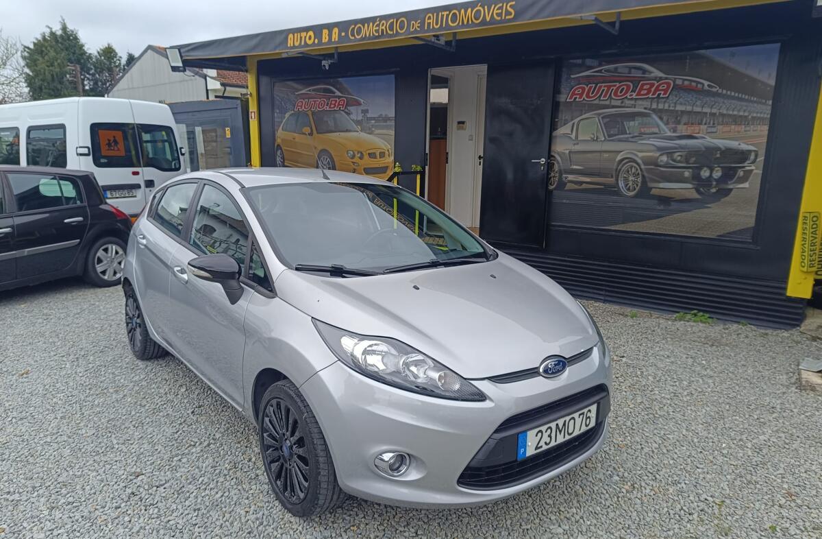 FORD Fiesta 1.4 TDCi Titanium