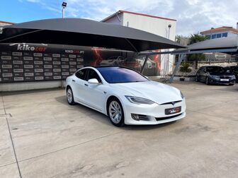 TESLA Model S 75D