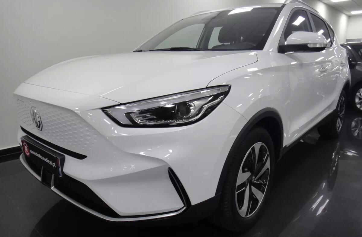MG ZS 72.6 kWh Luxury