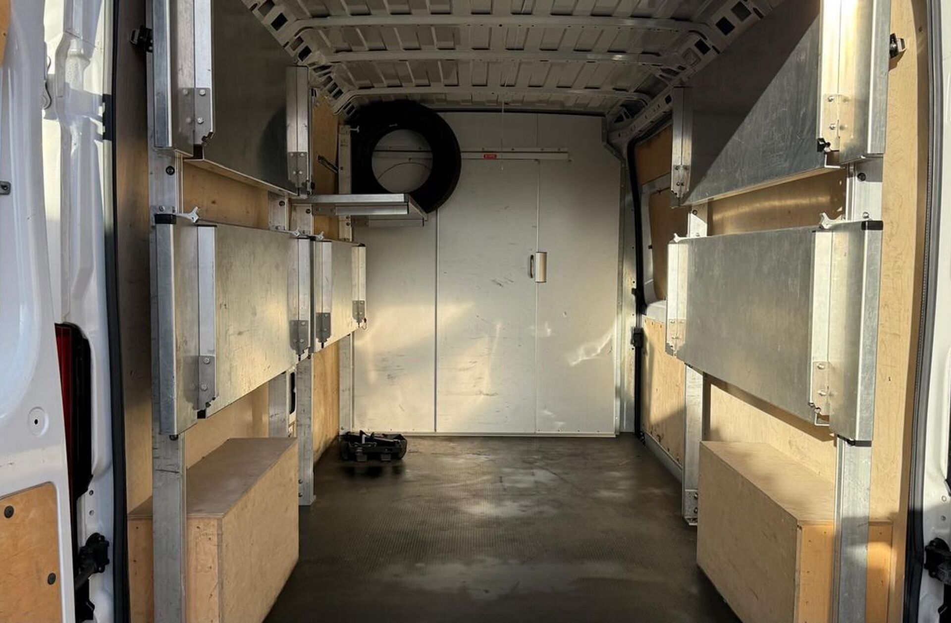 PEUGEOT Boxer 2.2 BlueHDi 330 L1H1 Pro