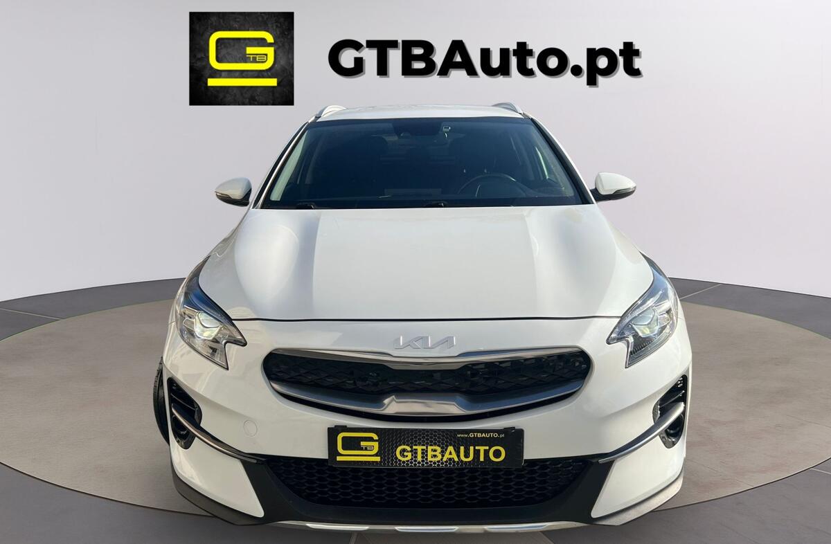 KIA XCeed 1.6 GDi PHEV Drive