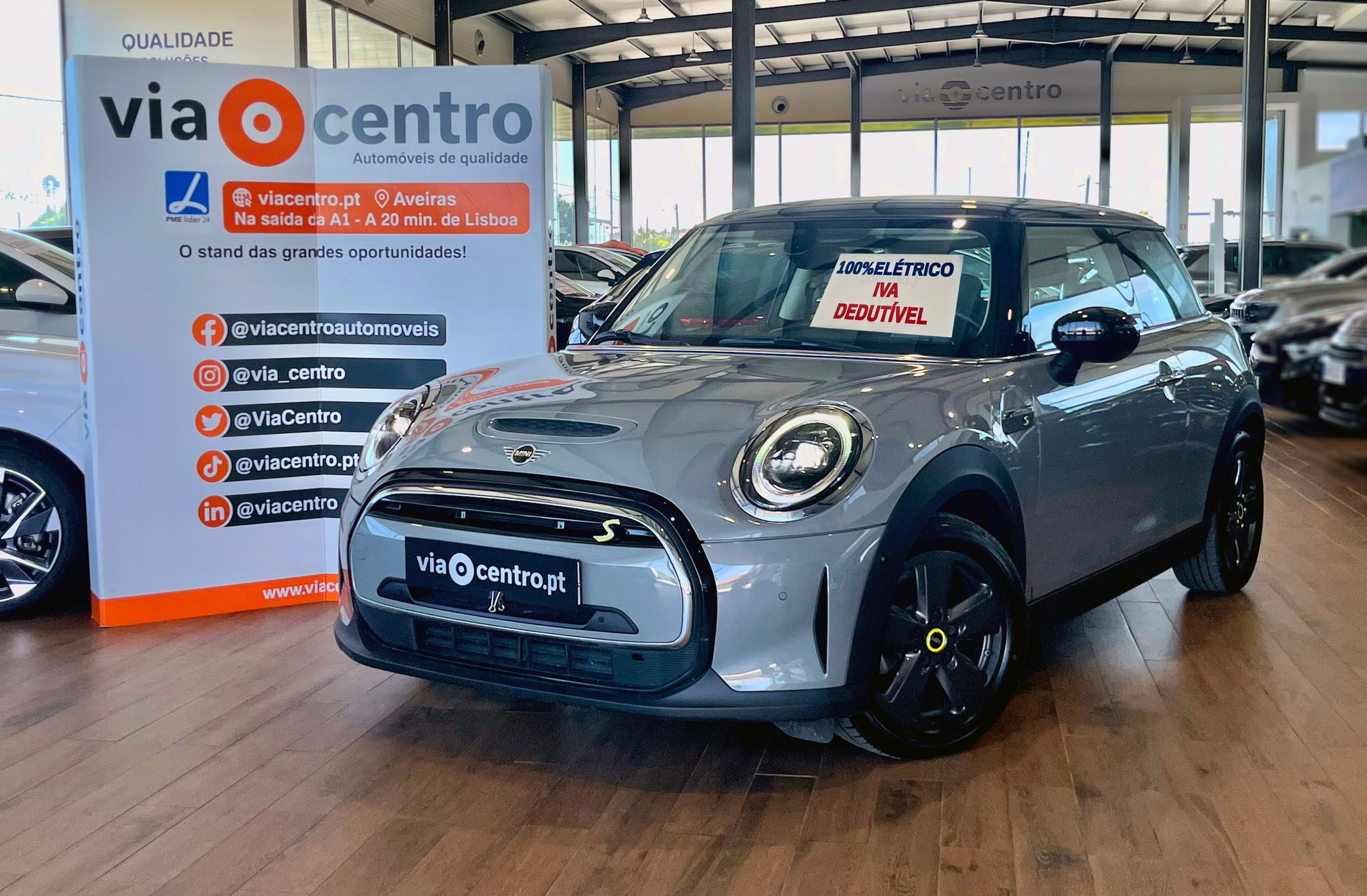 MINI Mini Cooper SE Premium Essential