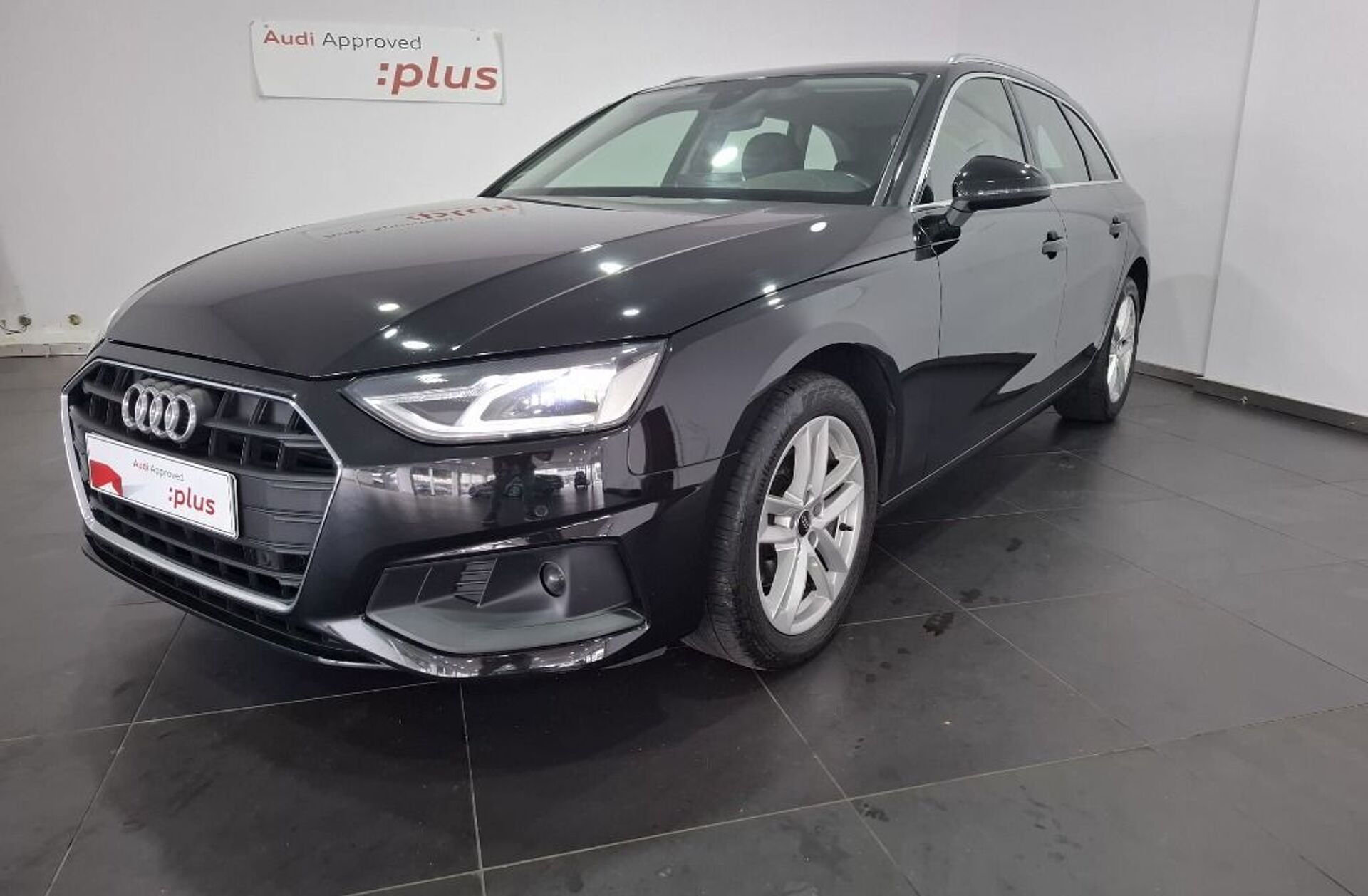 AUDI A4 30 TDI S tronic
