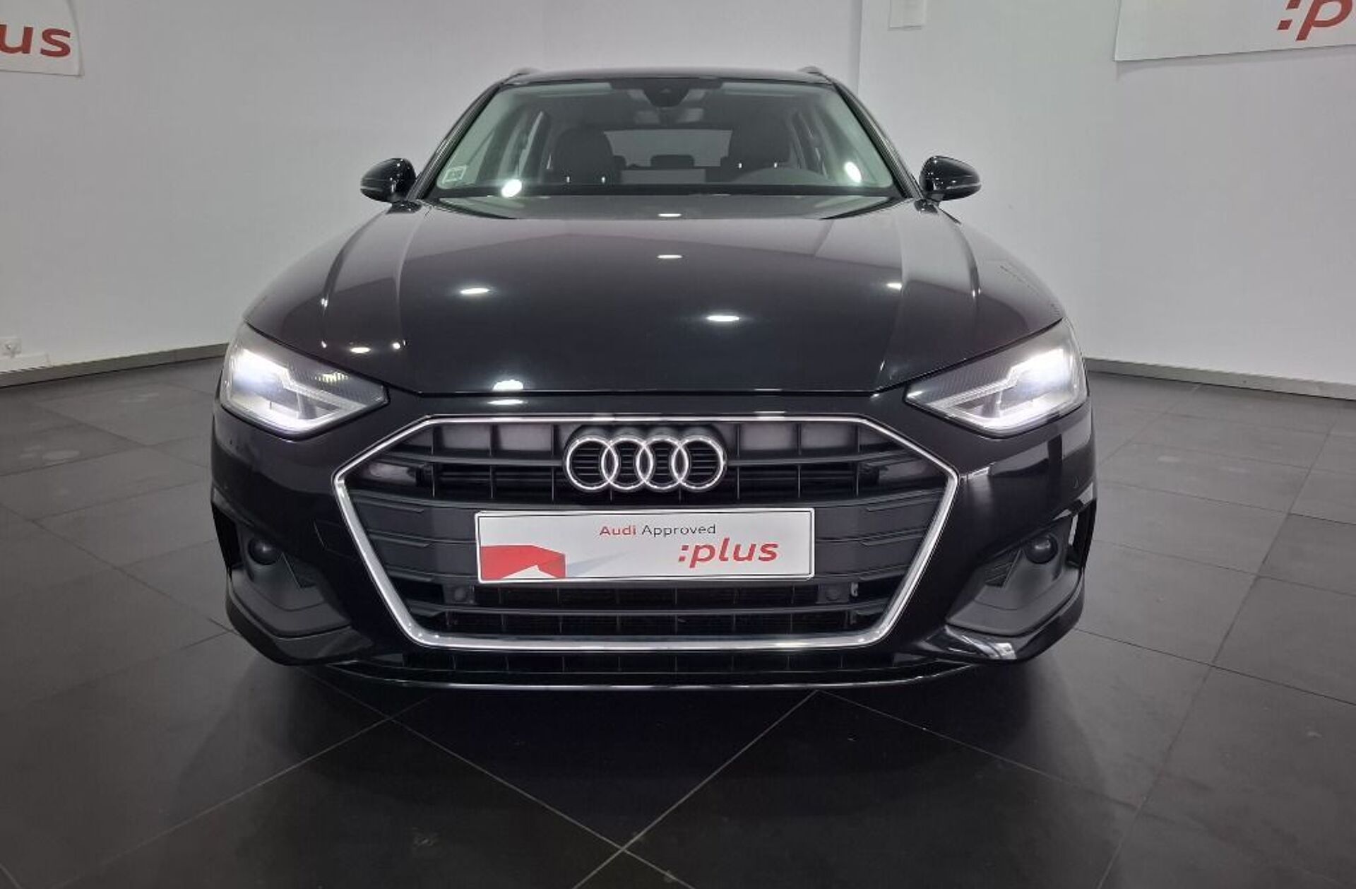 AUDI A4 30 TDI S tronic