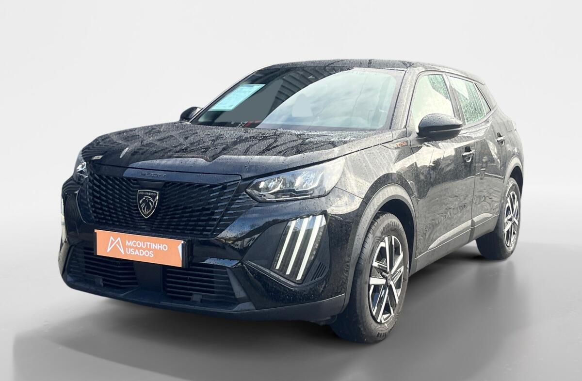 PEUGEOT 2008 1.2 PureTech Style