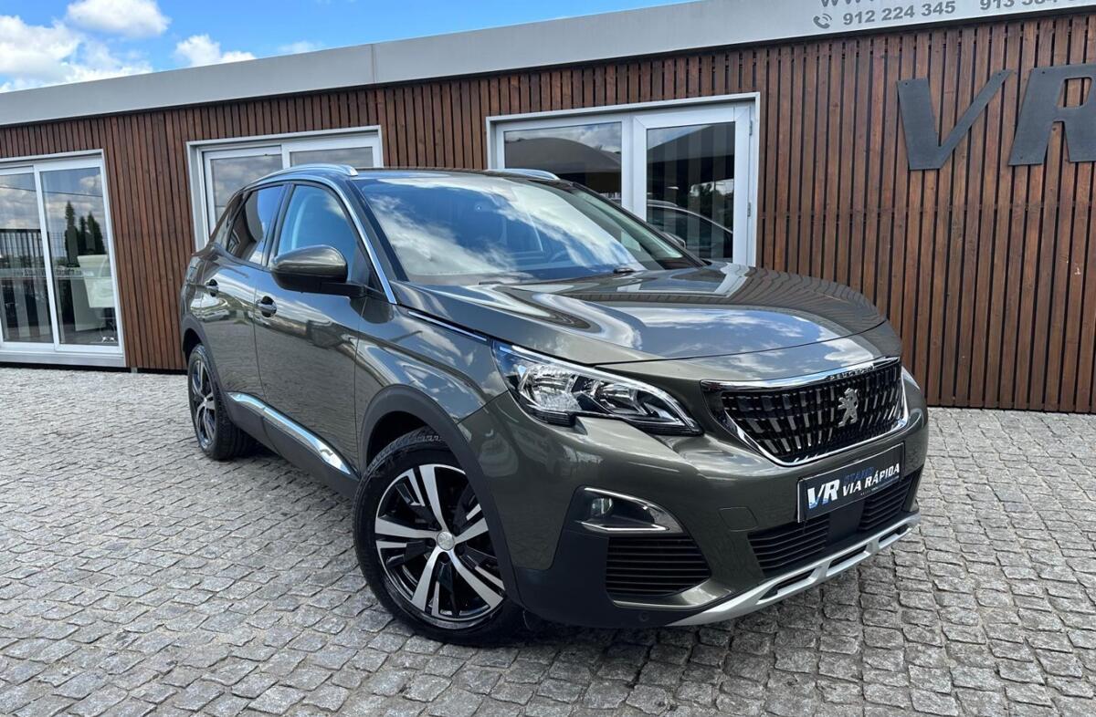 PEUGEOT 3008 1.5 BlueHDi Allure