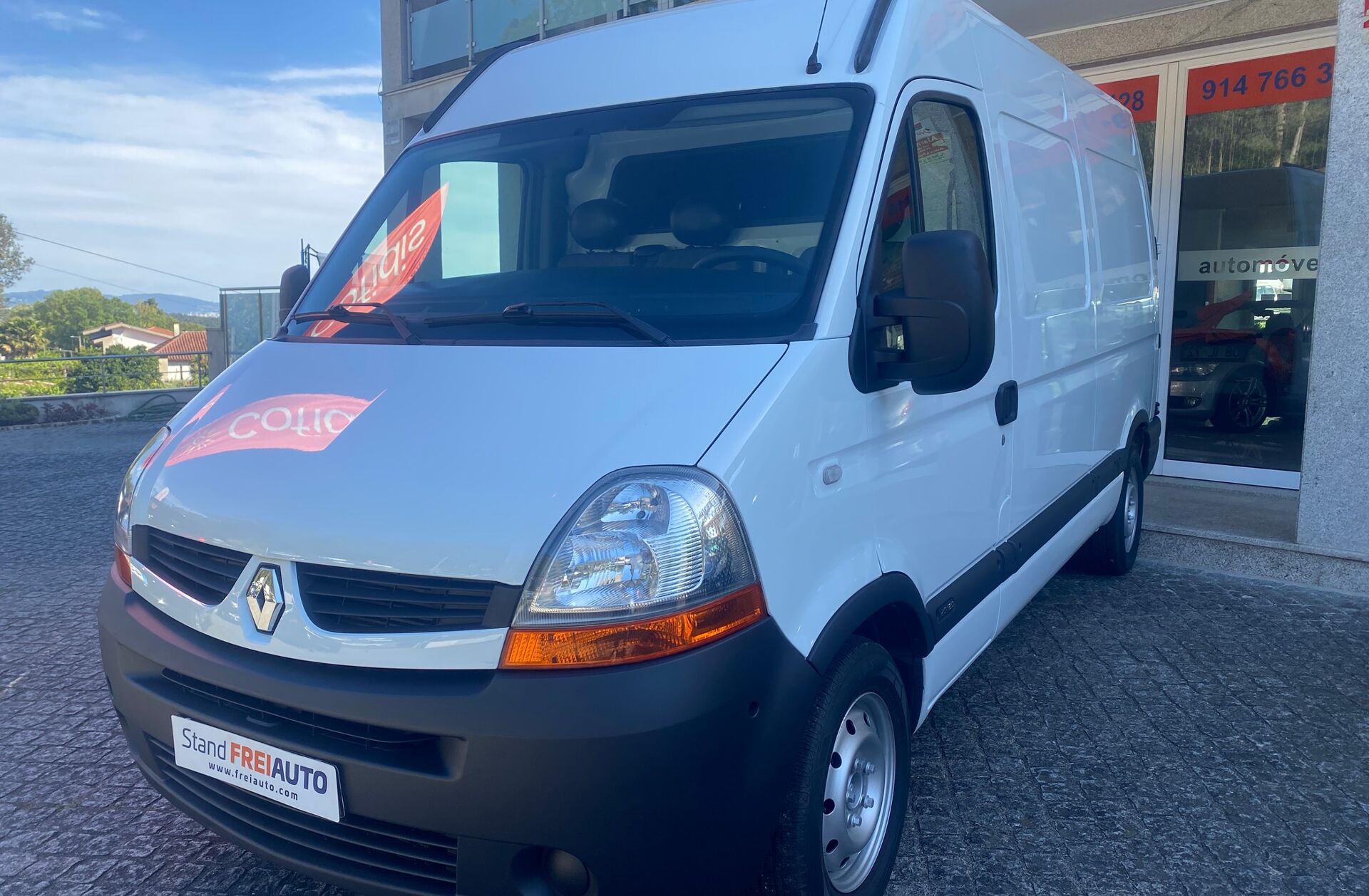 RENAULT Master 2.5 dCi L2H2 3.3T 120