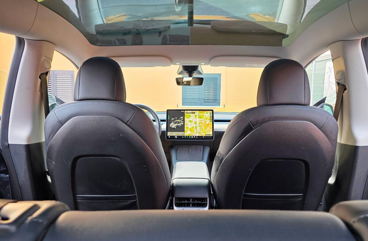 TESLA Model Y Long Range Tração Integral