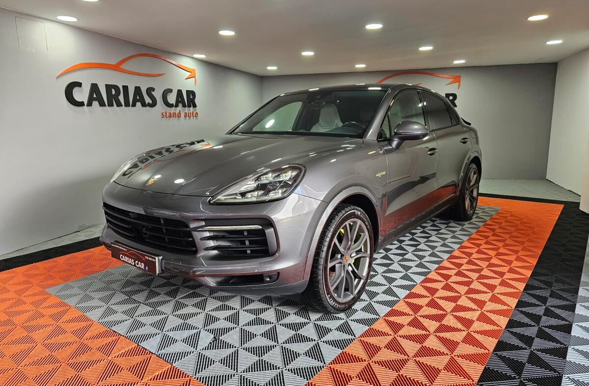 PORSCHE Cayenne E-Hybrid Platinum Edition