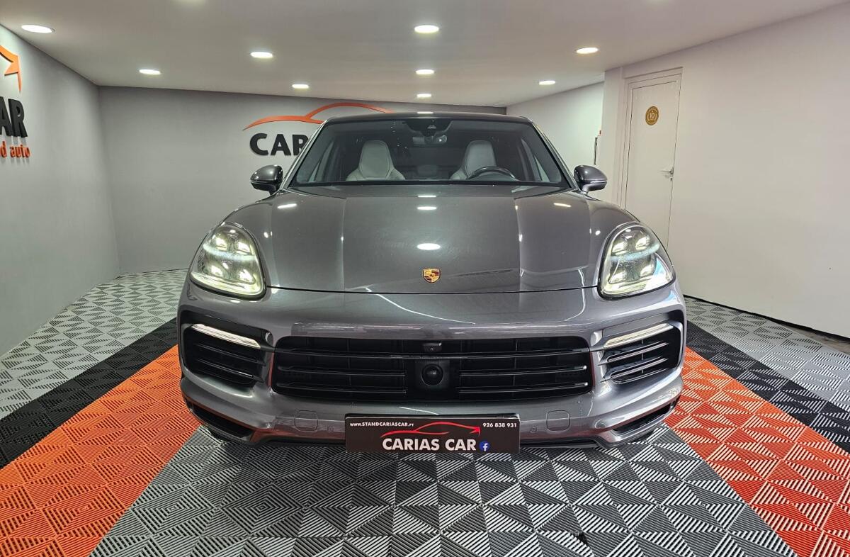 PORSCHE Cayenne E-Hybrid Platinum Edition