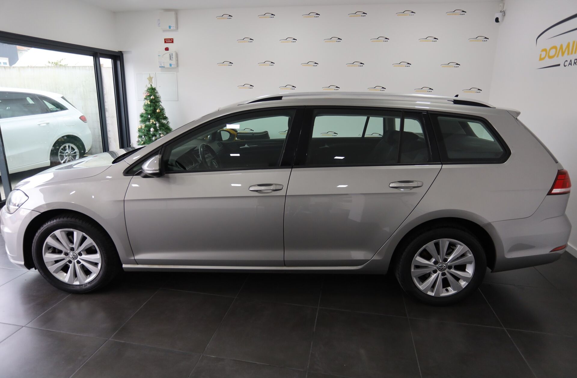 VOLKSWAGEN Golf V.1.6 TDI Confortline