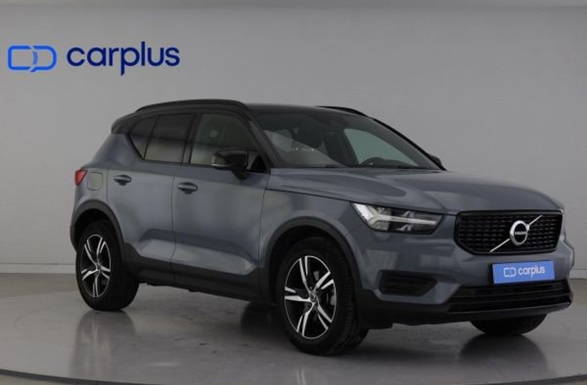 VOLVO XC40 2.0 T4 R-Design