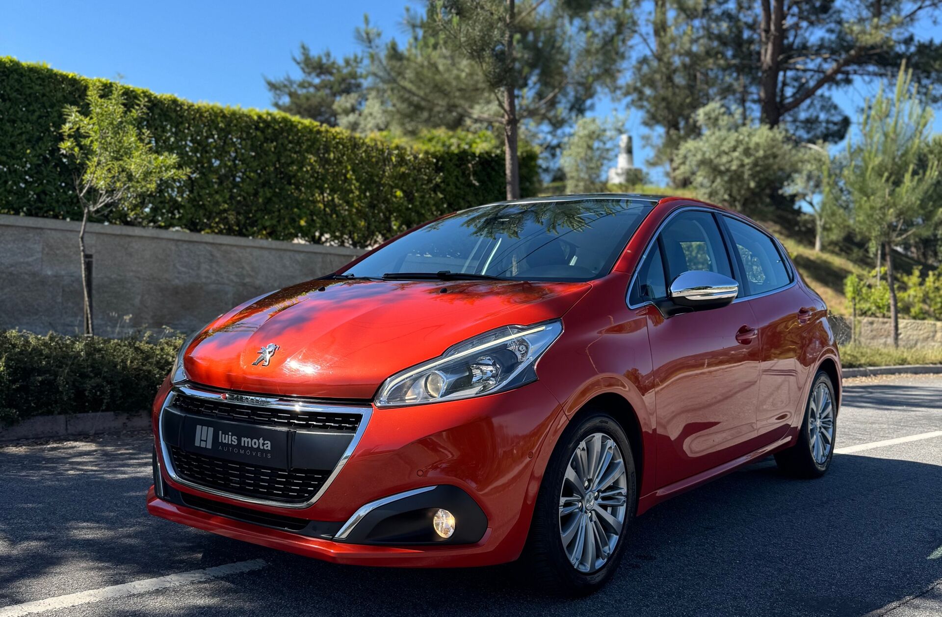 PEUGEOT 208 1.5 BlueHDi Allure