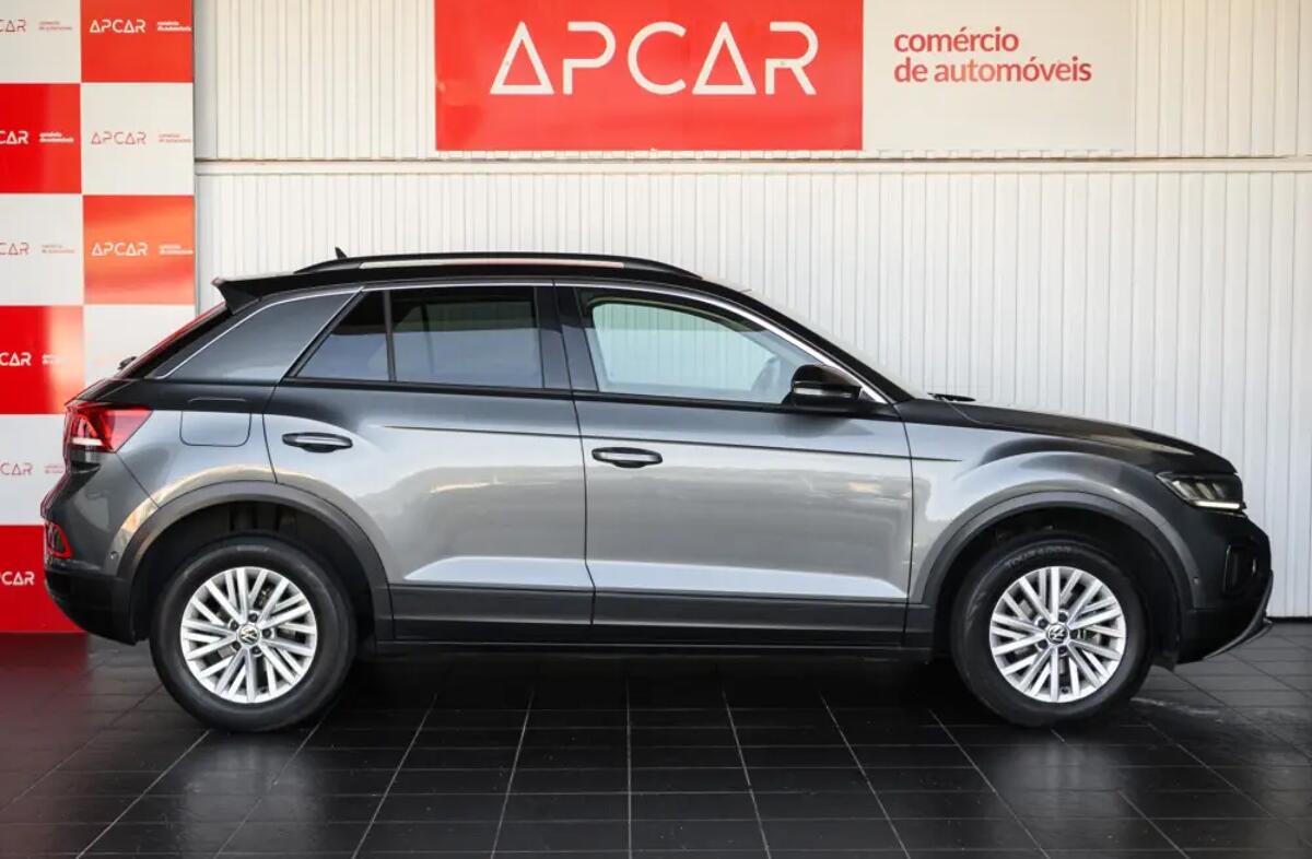 VOLKSWAGEN T-Roc 1.0 TSI Life