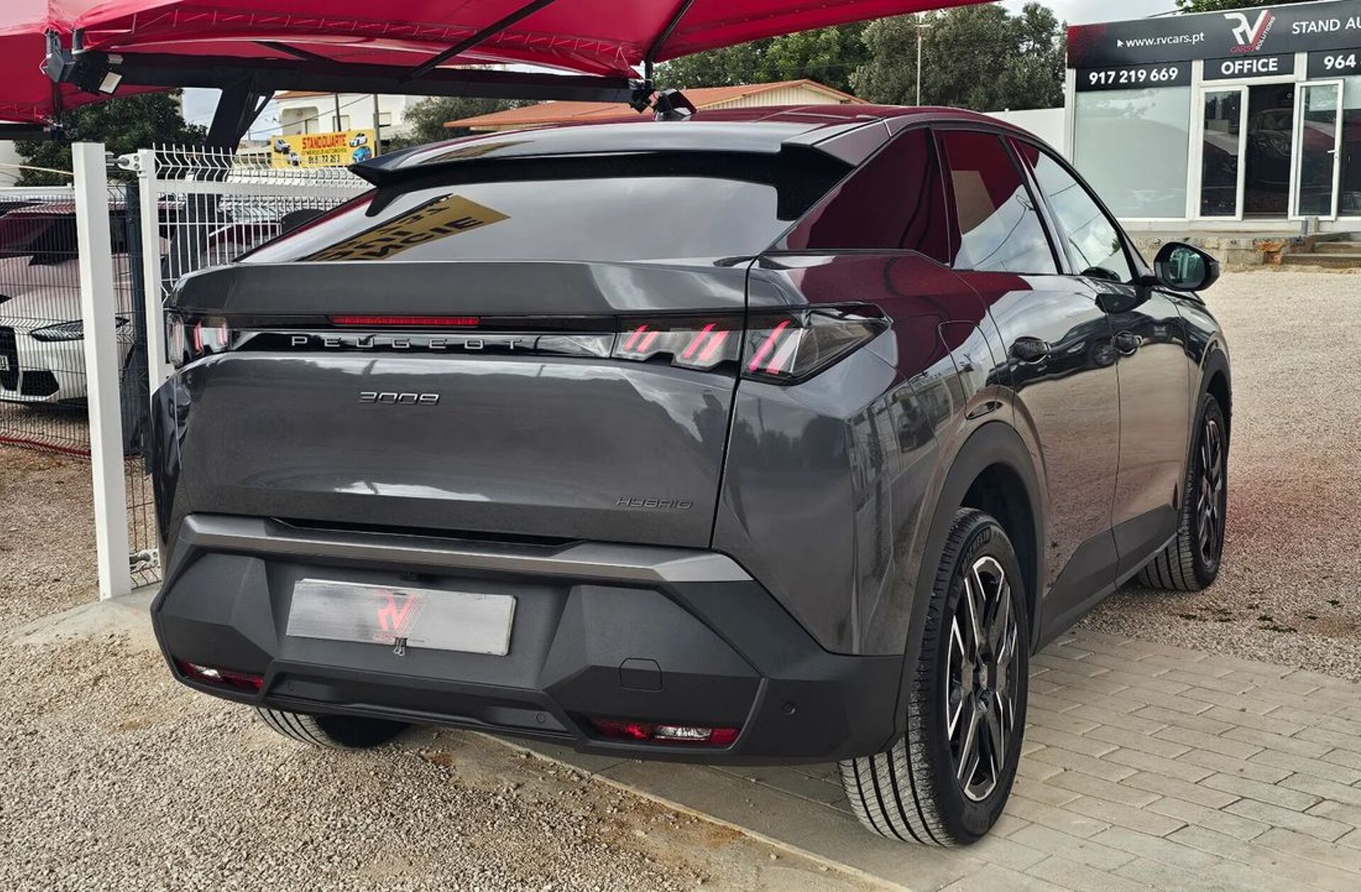 PEUGEOT 3008 1.2 Hybrid GT e-DCS6