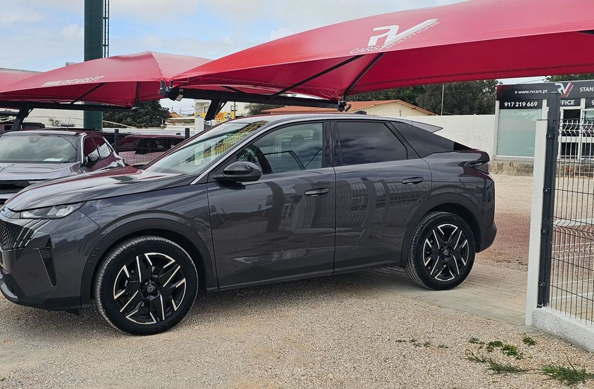 PEUGEOT 3008 1.2 Hybrid GT e-DCS6