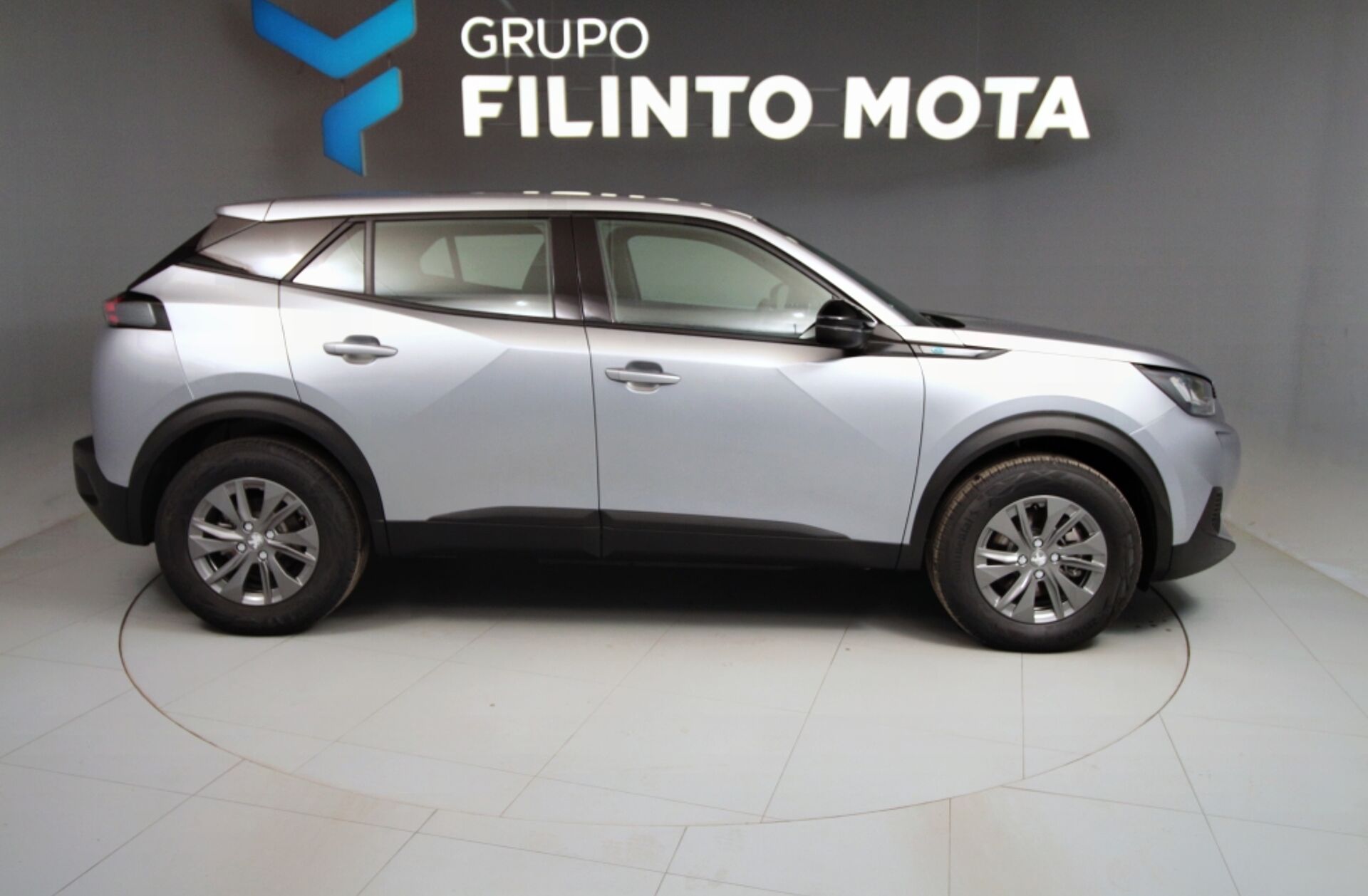 PEUGEOT 2008 e- 50 kWh GT