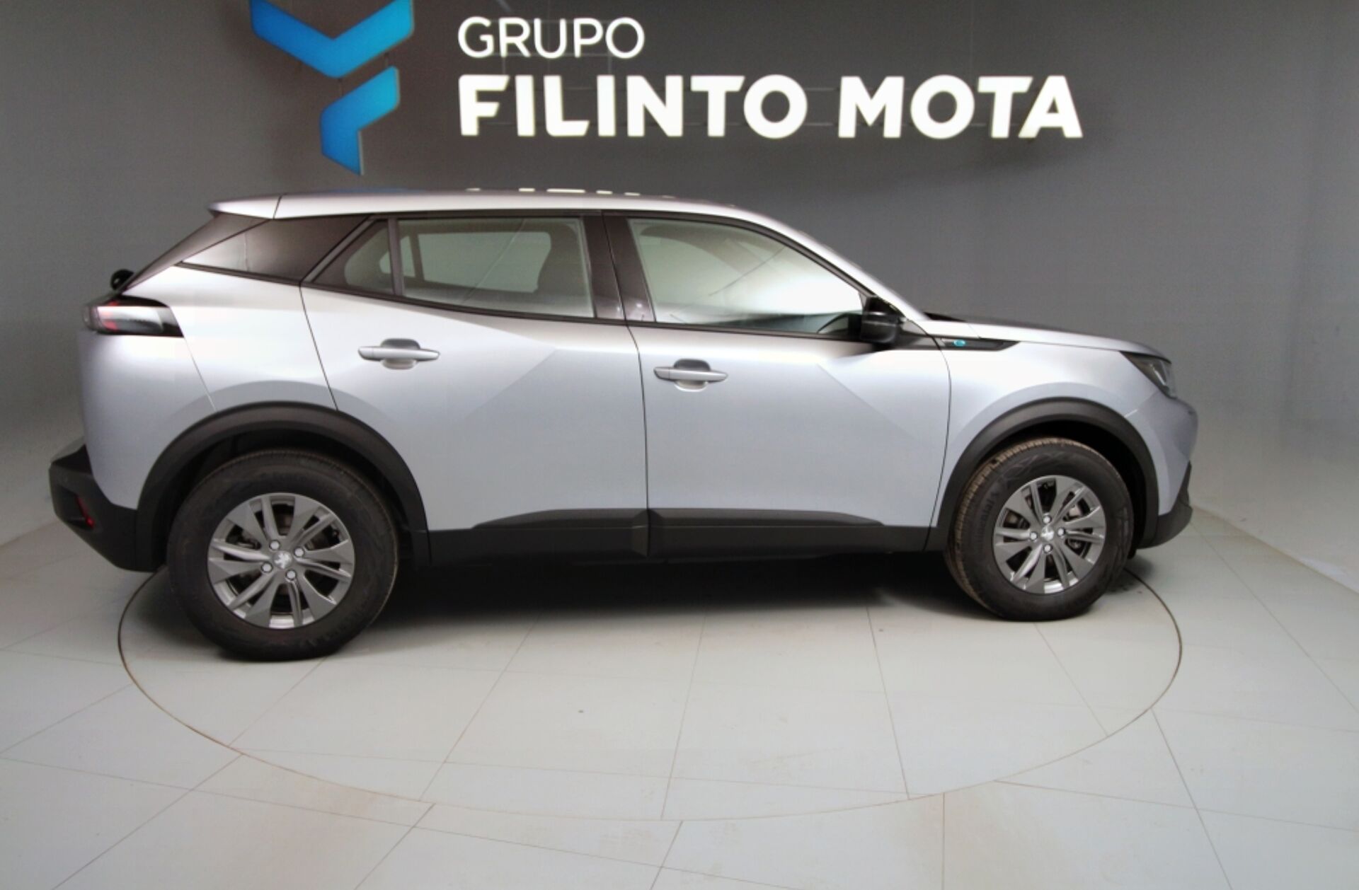 PEUGEOT 2008 e- 50 kWh GT