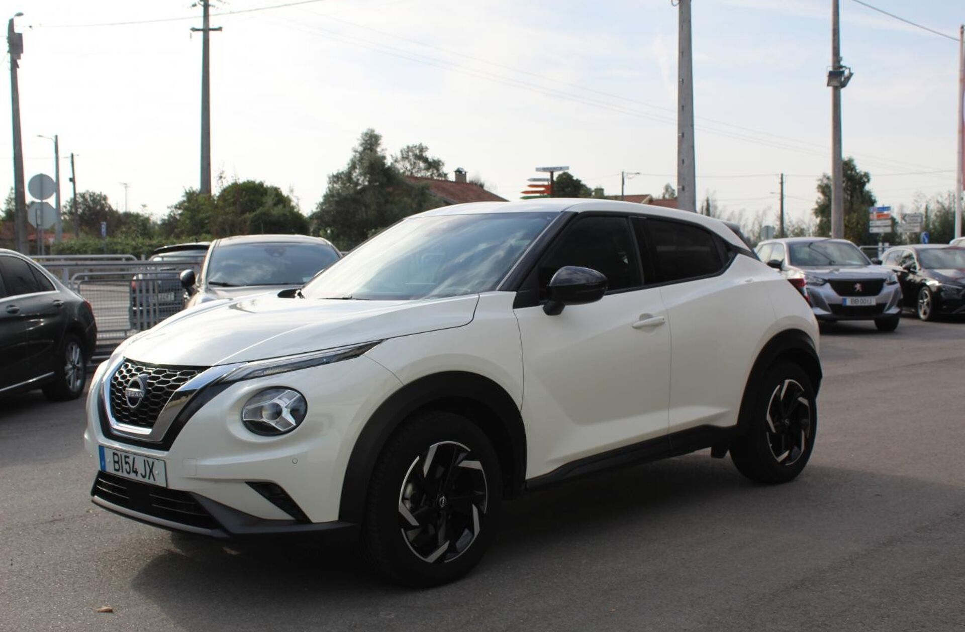 NISSAN Juke 1.0 DIG-T N-Connecta DCT