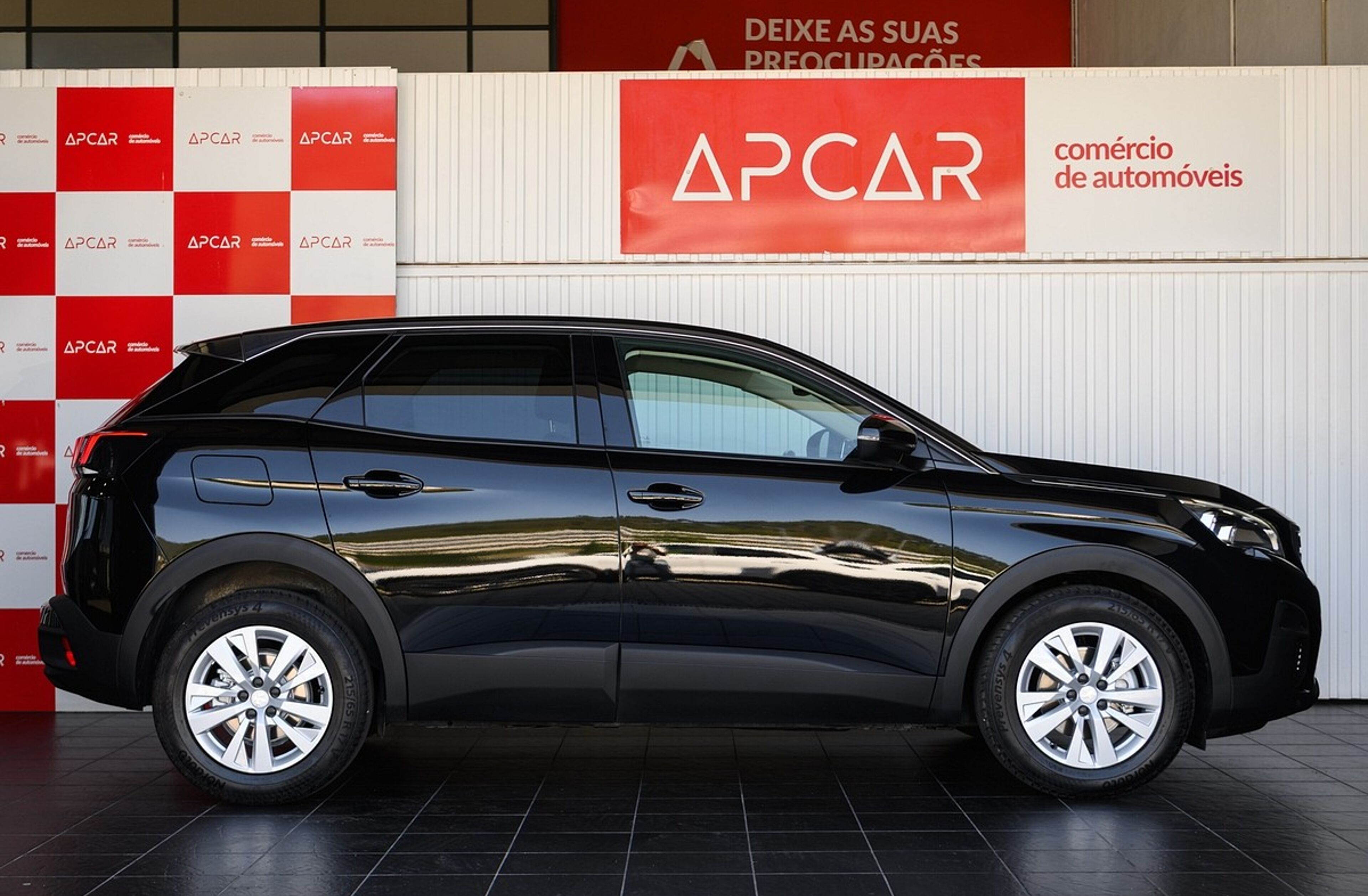 PEUGEOT 3008 1.2 PureTech Allure EAT8