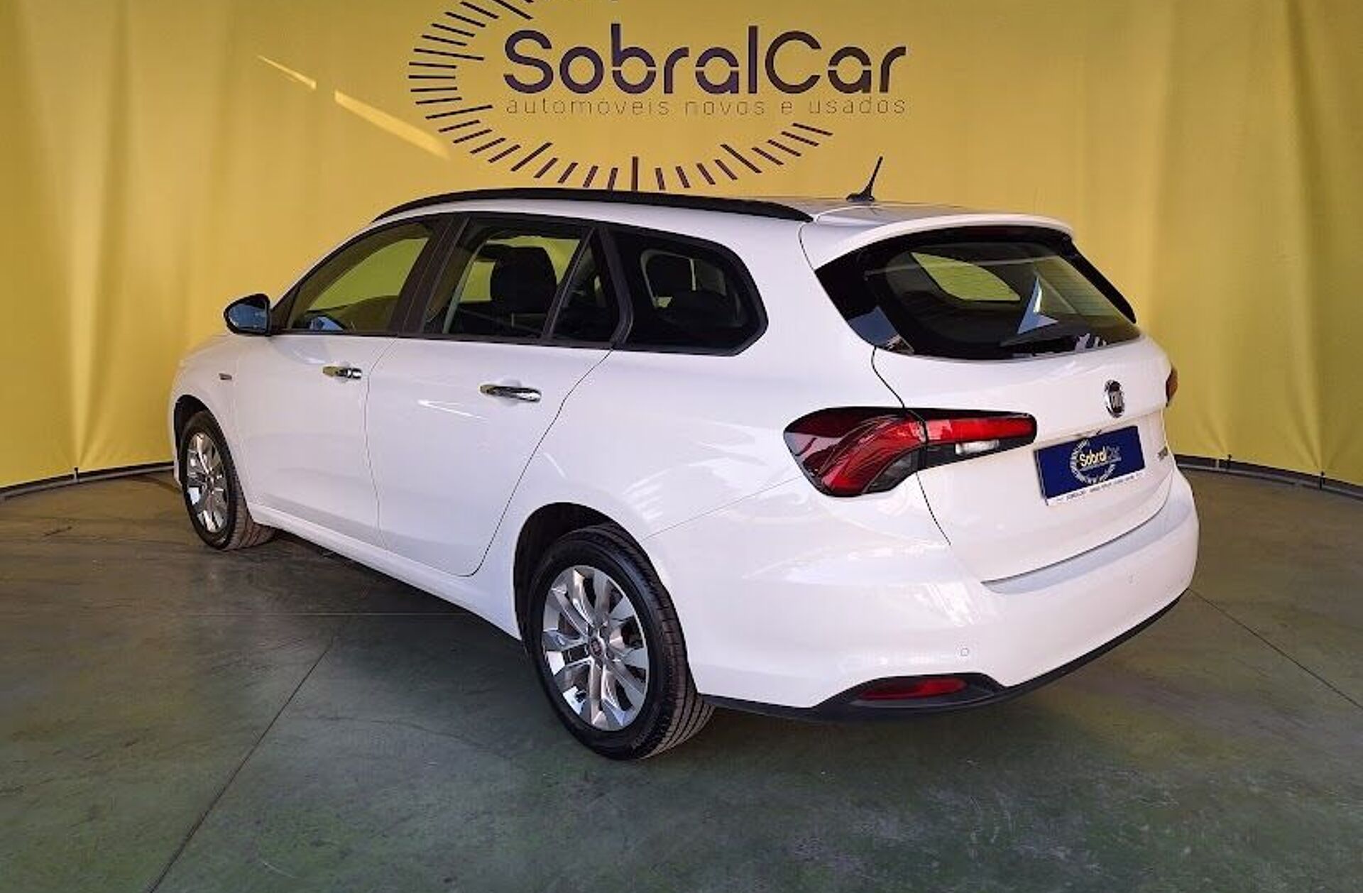 FIAT Tipo 1.3 M-Jet Lounge