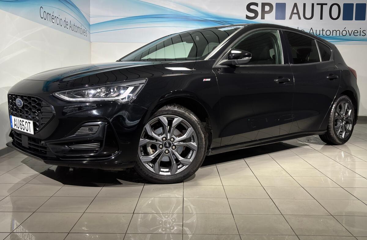 FORD Focus 1.0 EcoBoost MHEV ST-Line