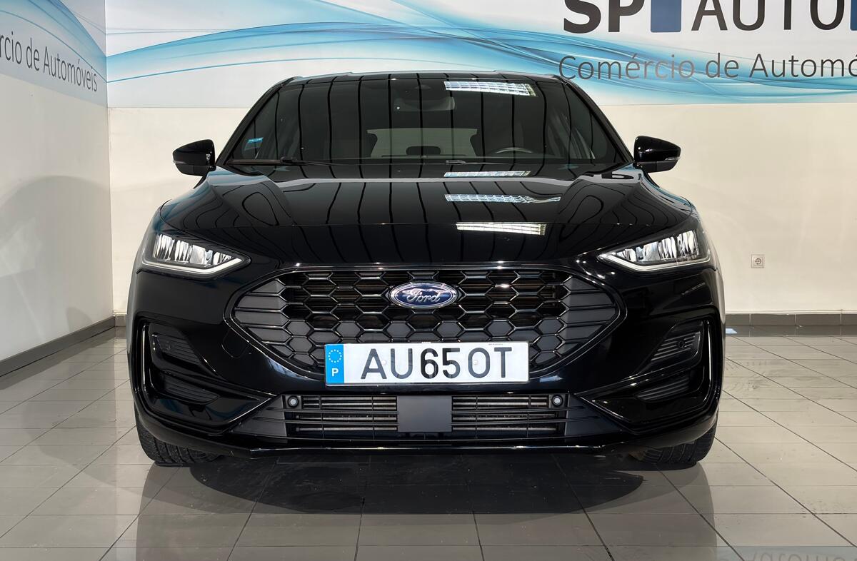 FORD Focus 1.0 EcoBoost MHEV ST-Line