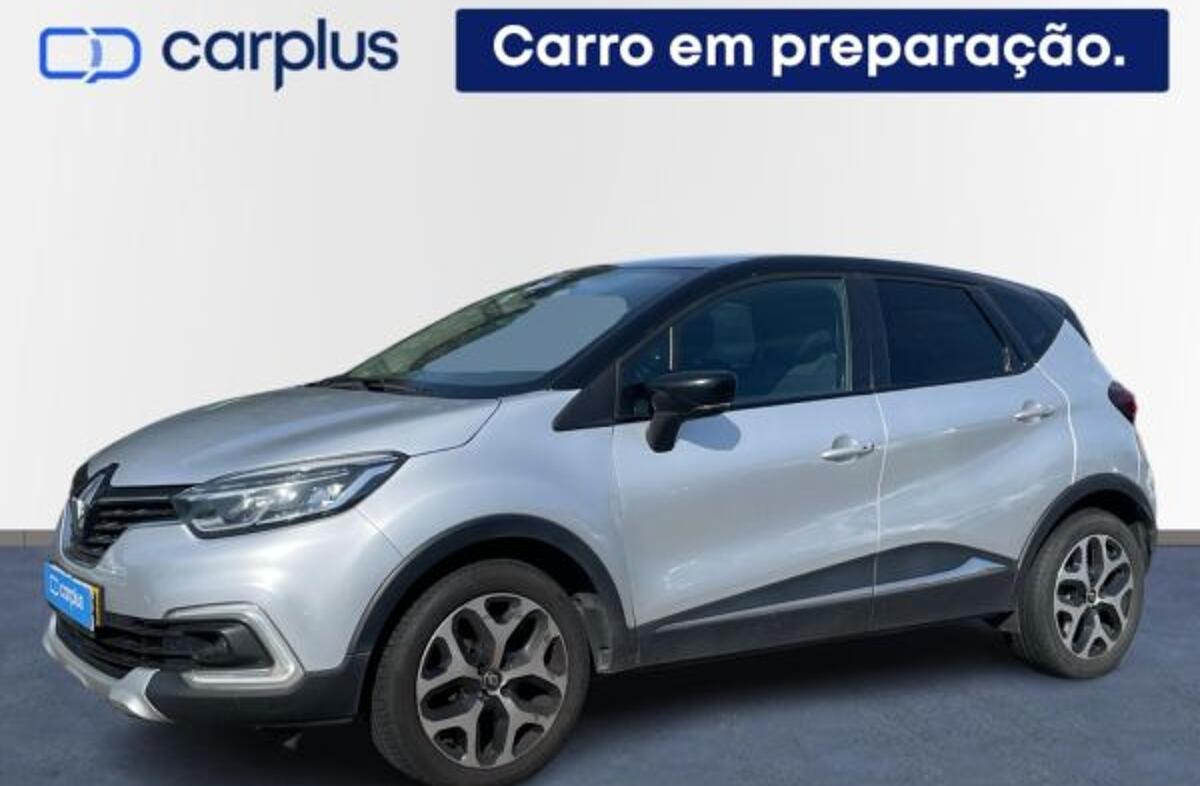 RENAULT Captur 0.9 TCe Exclusive