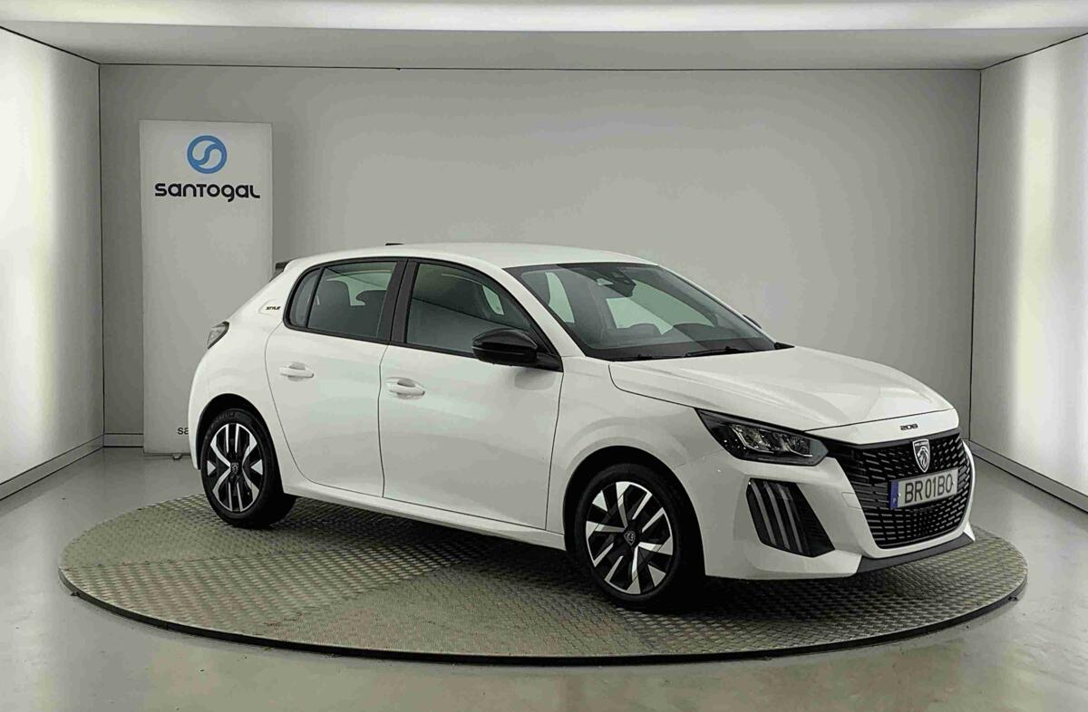 PEUGEOT 208 1.2 PureTech Style