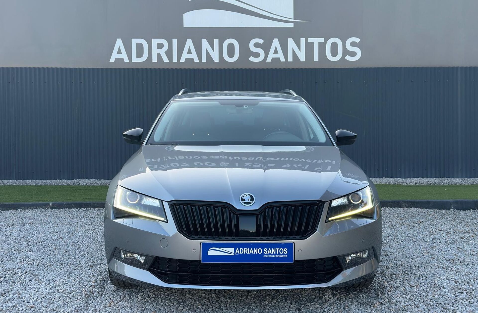 SKODA Superb 2.0 TDI Style