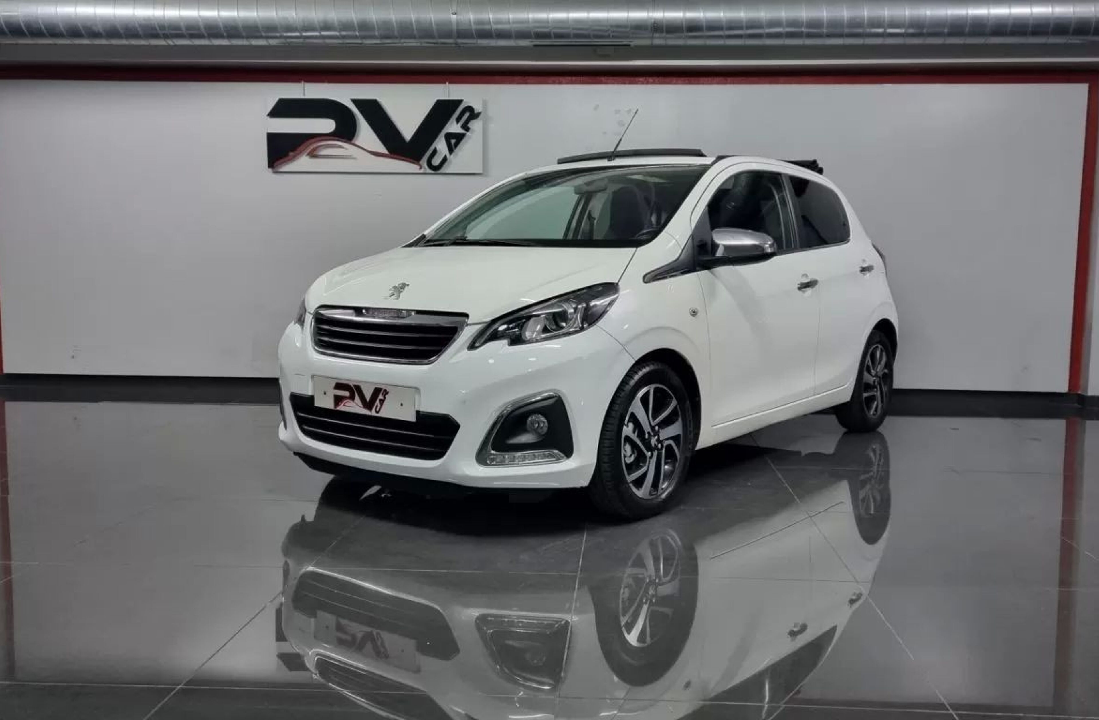 PEUGEOT 108 Top! 1.0 e-VTi Allure