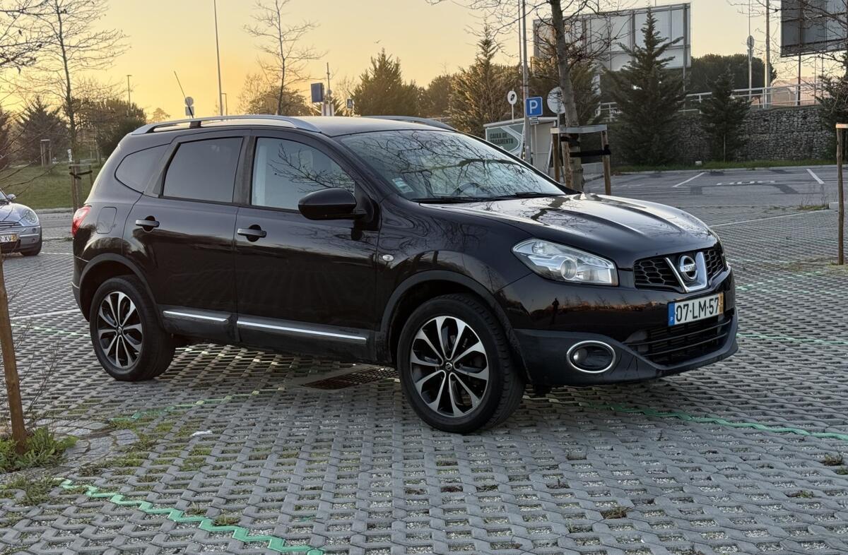 NISSAN Qashqai +2 1.5 dCi Acenta